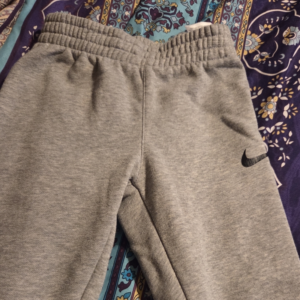 Nike sweats